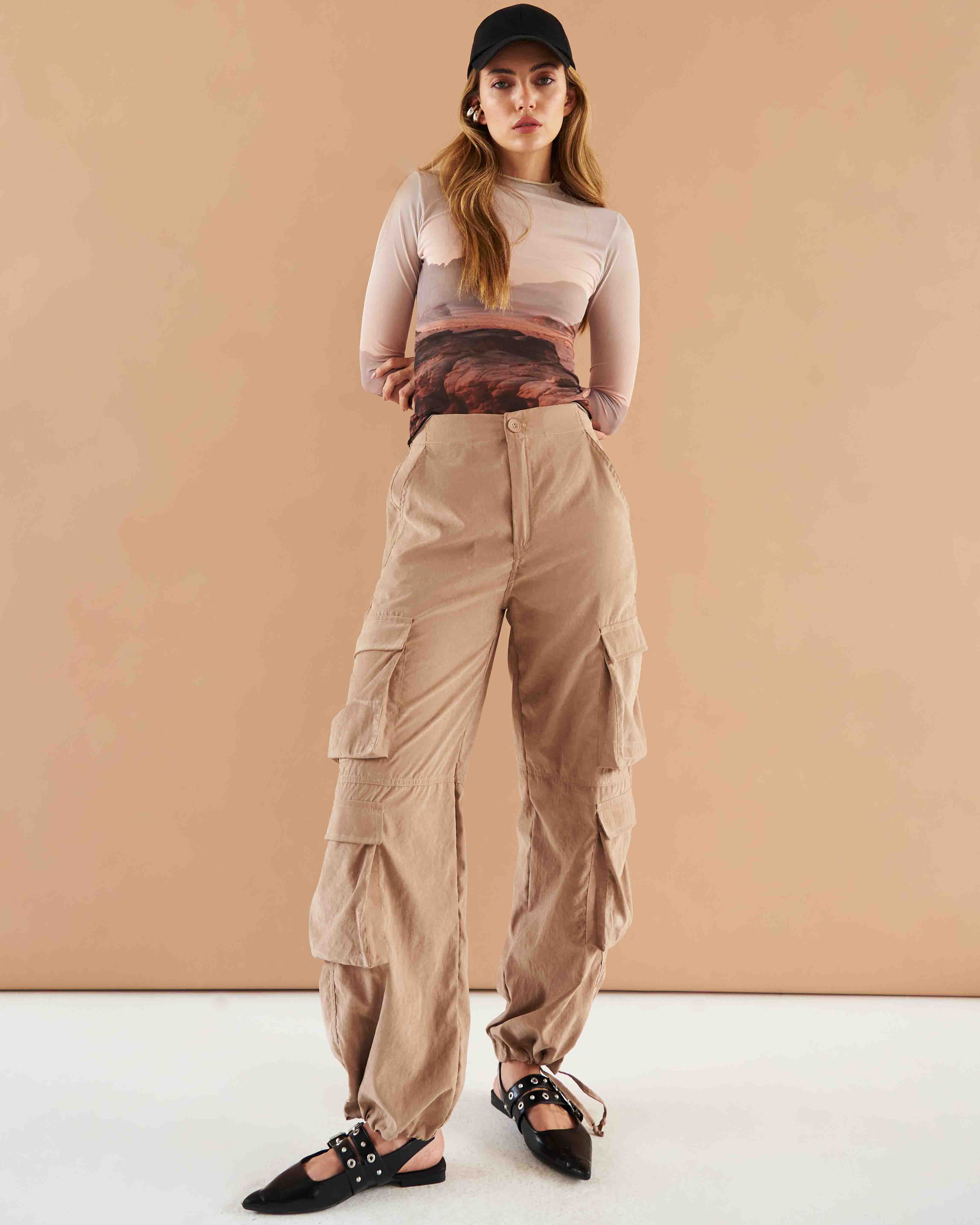 COFFEE PARACHUTE PANTS