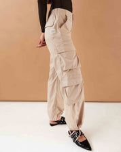 SAND PARACHUTE PANTS